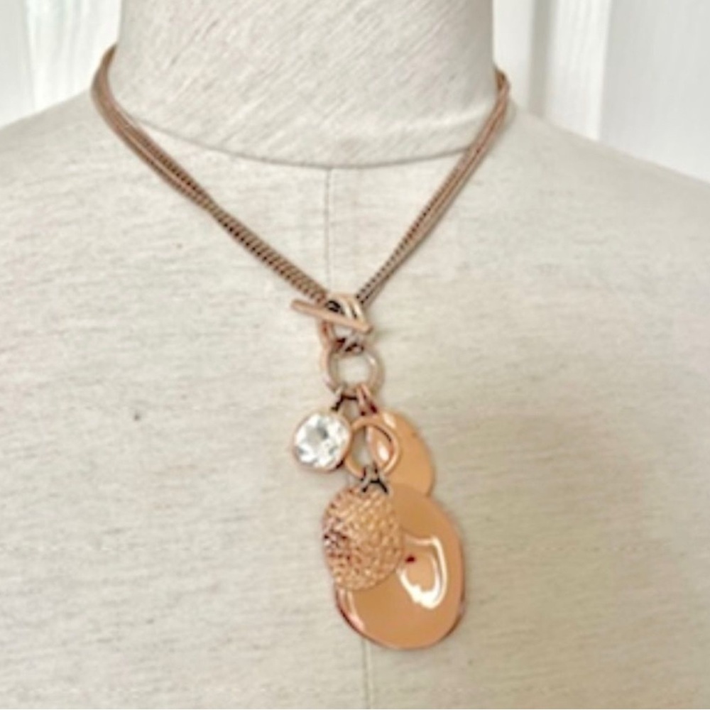 Premier Elegant Rose Gold Pendant Necklace